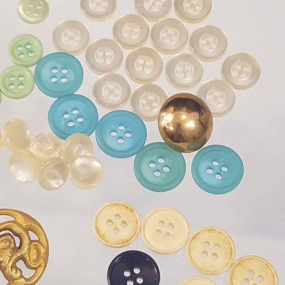 Vintage Buttons Mixed Lot - Picture 5 of 13